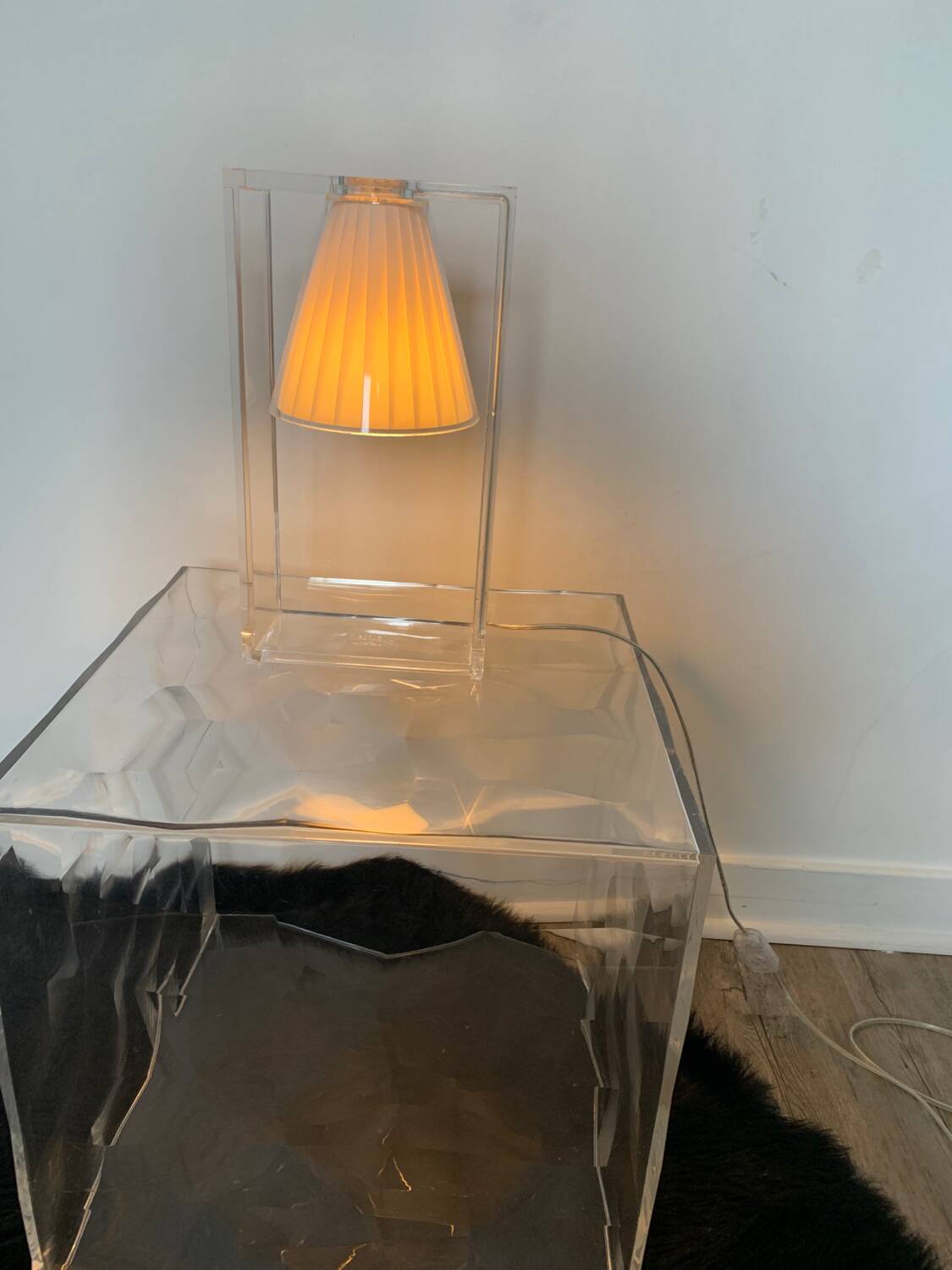 Light air karetll table lamp