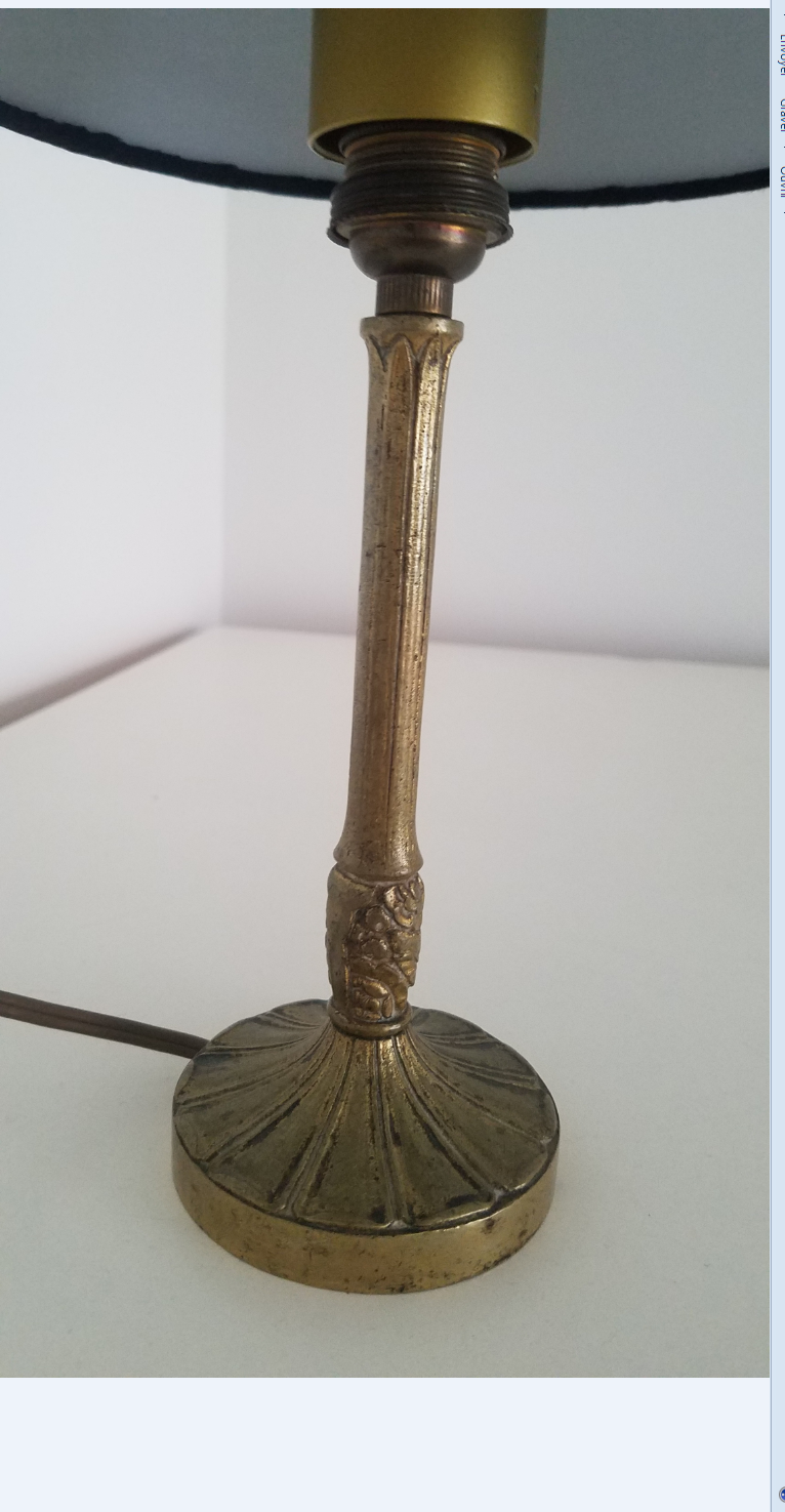 Bronze lamp
