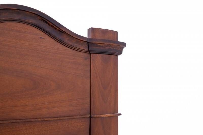 Large mahogany mirror, Northern Europe, turn of the 19th and 20th centuries.
