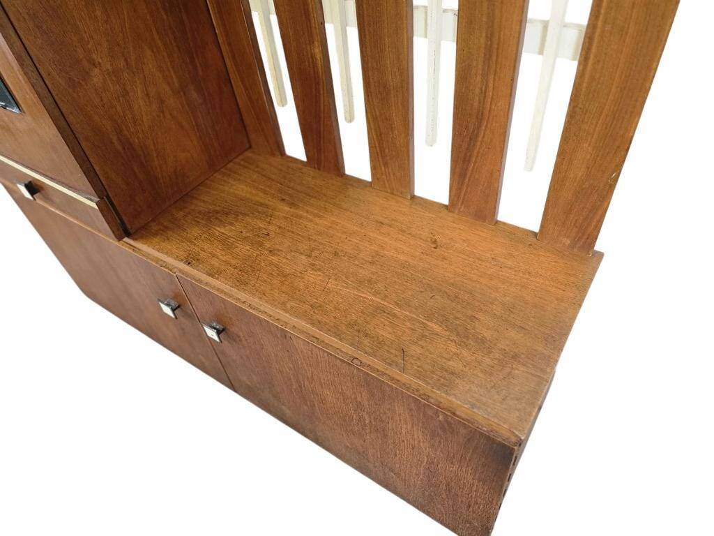 Porte-manteau vintage sur pied avec miroir et armoire