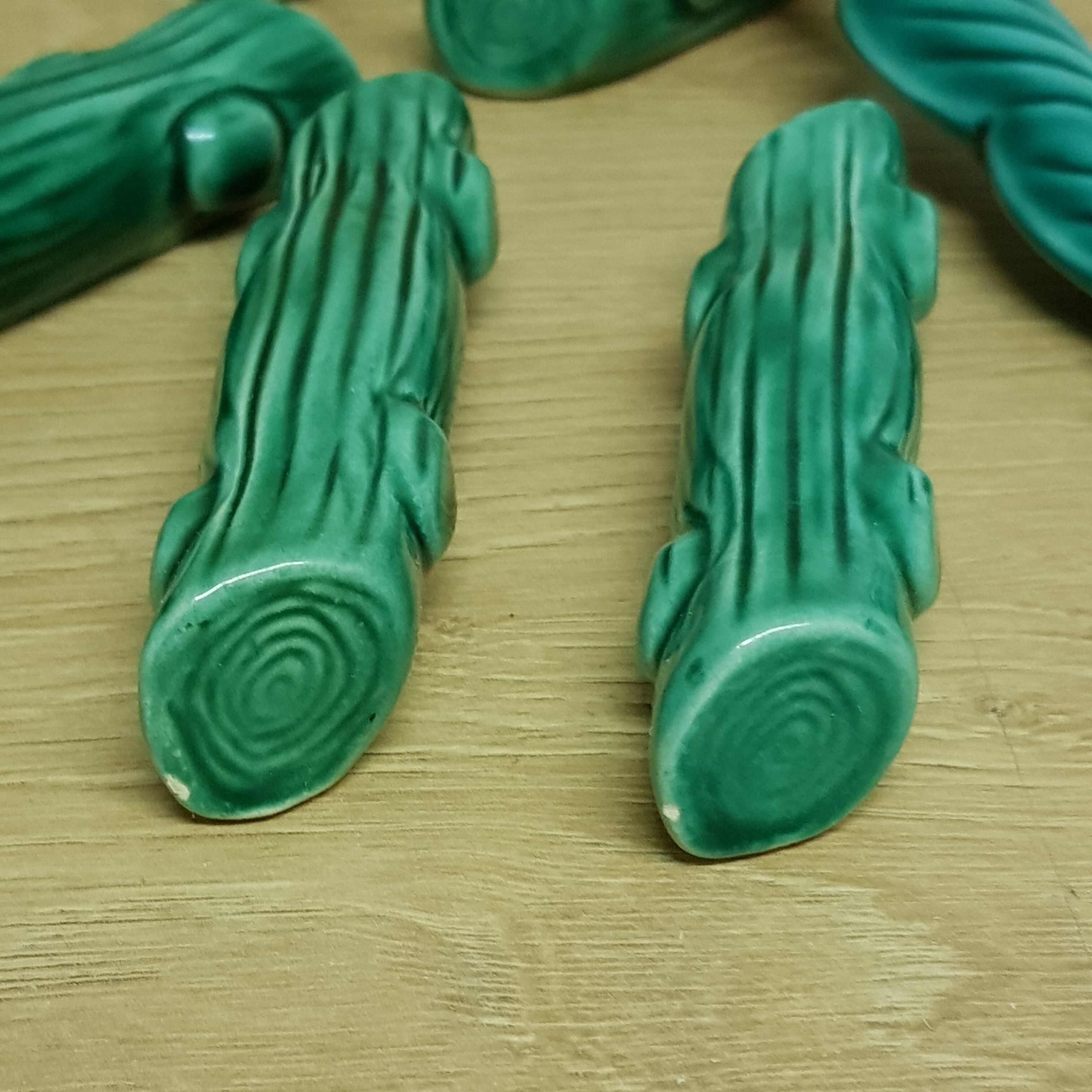 12 ceramic knife holder