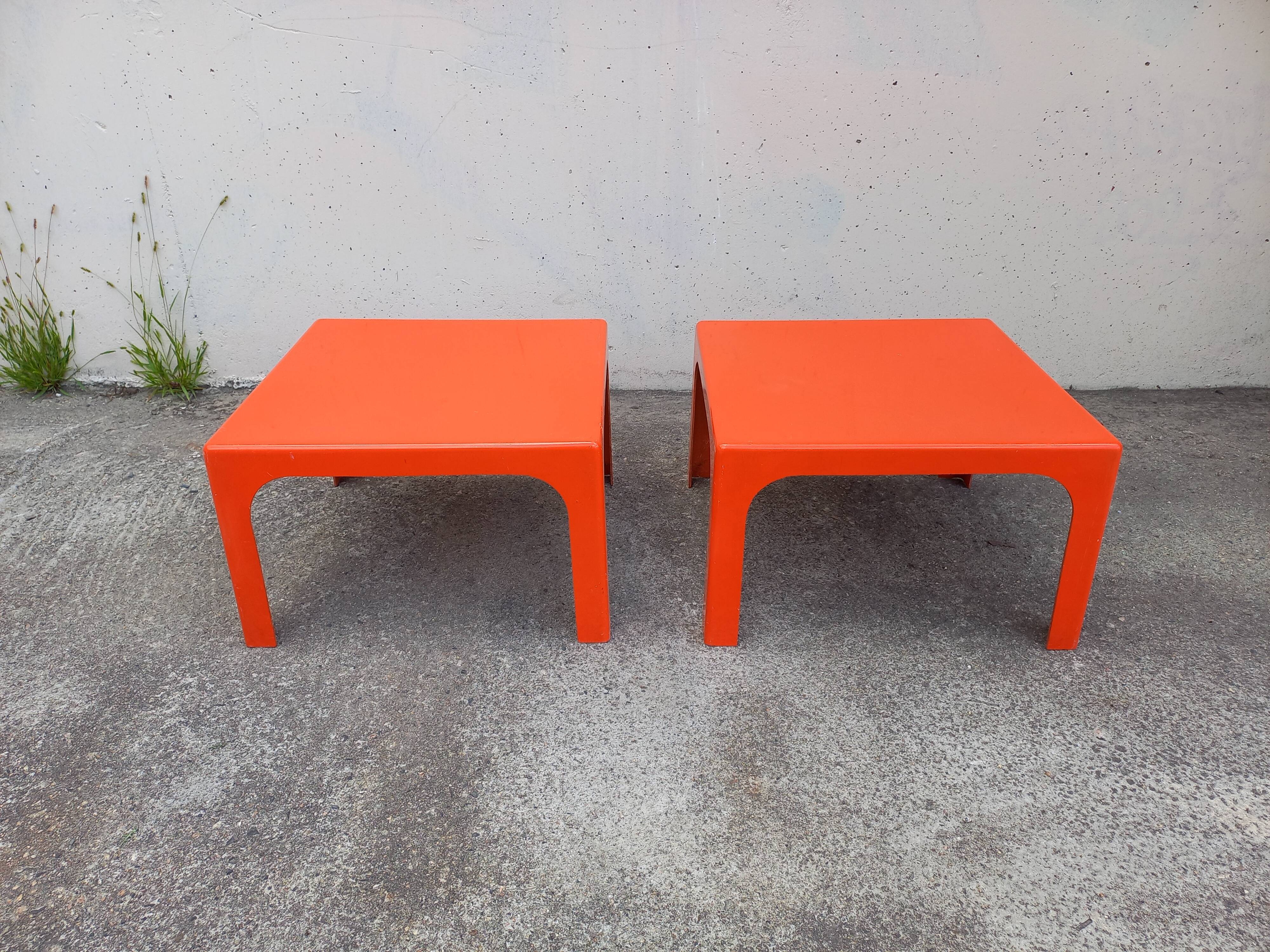 Pair of vintage coffee tables