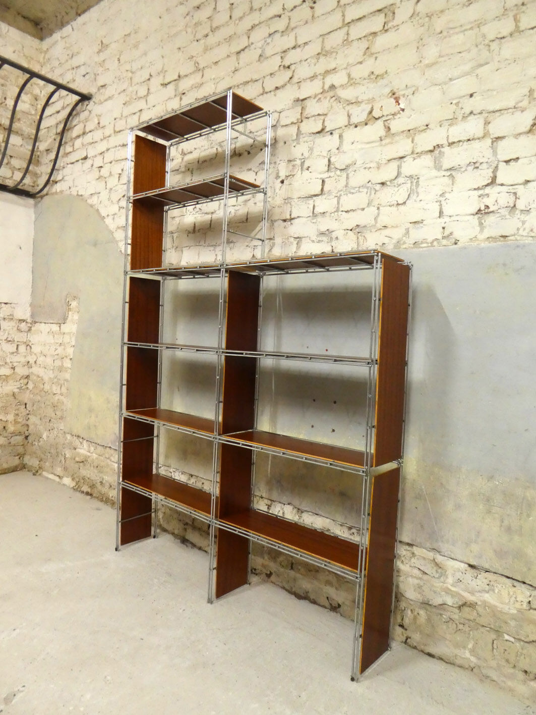 Modular shelf Multistrux, Spain, 1960