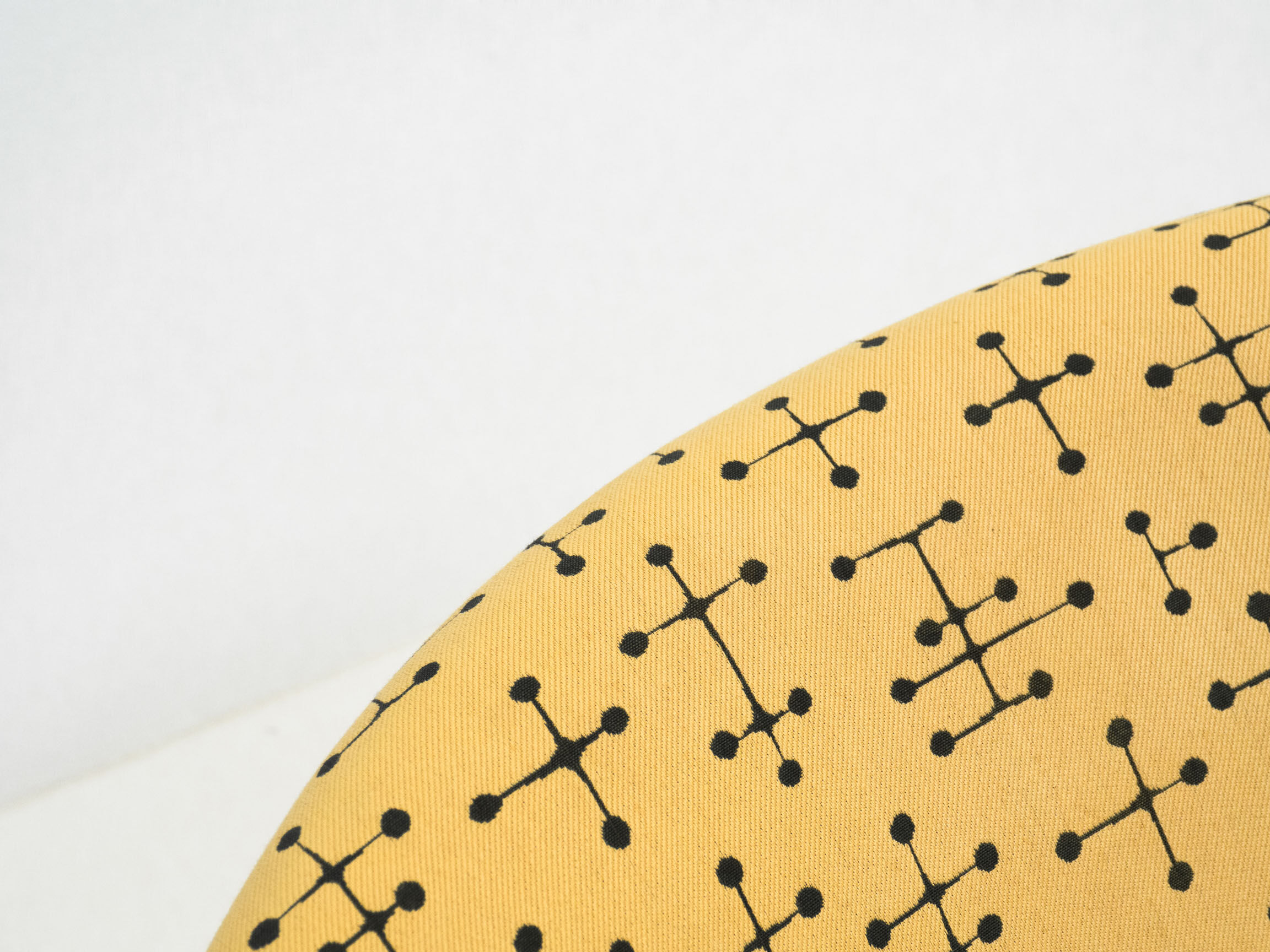 Fauteuil 'Small Dot Pattern' Orange Slice par Pierre Paulin édition Artifort