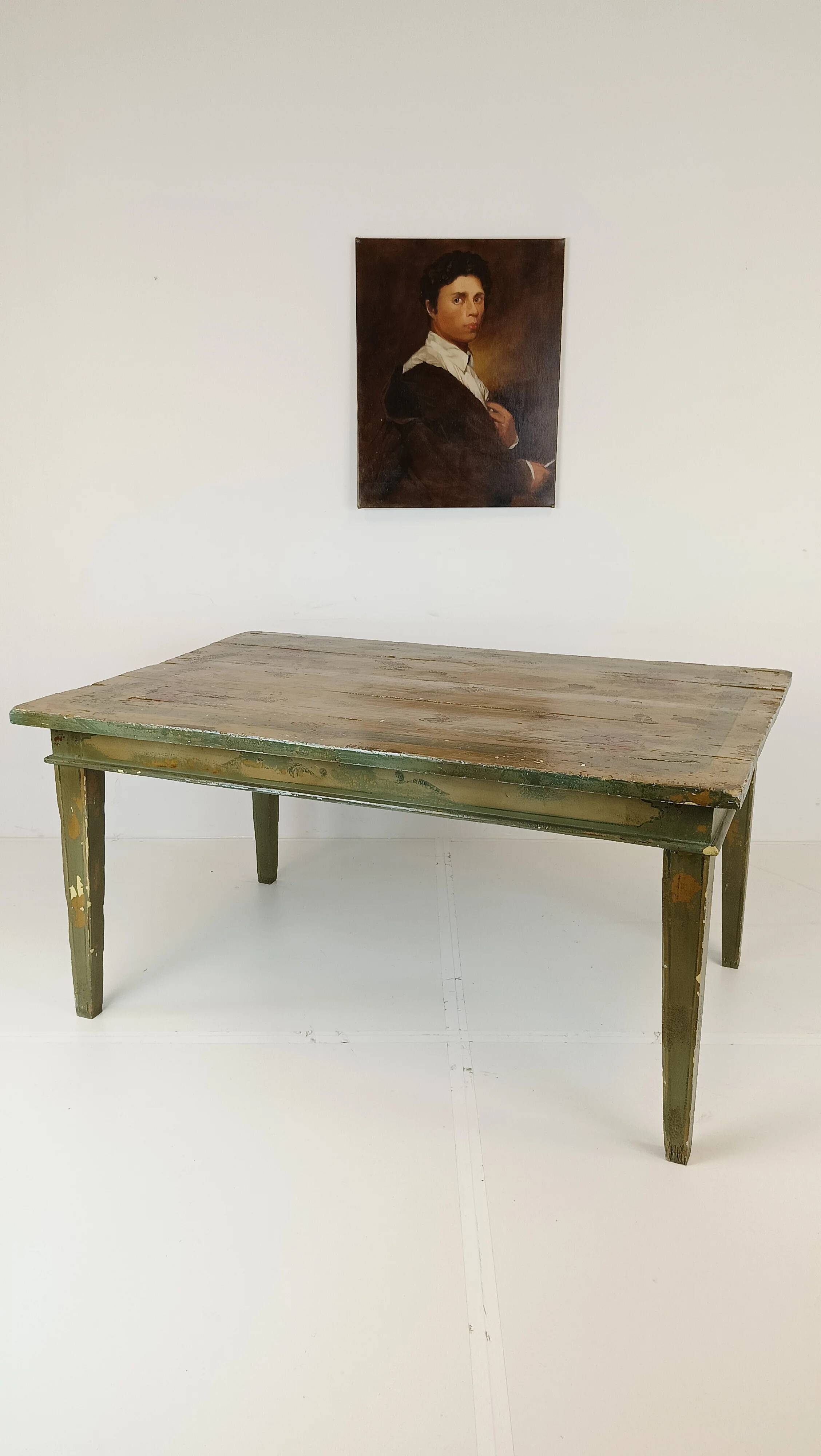 Table à manger suédoise de cuisine ancienne