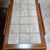 Scandinavian trundle coffee table