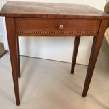 Very small mahogany veneer table from the early 20th century