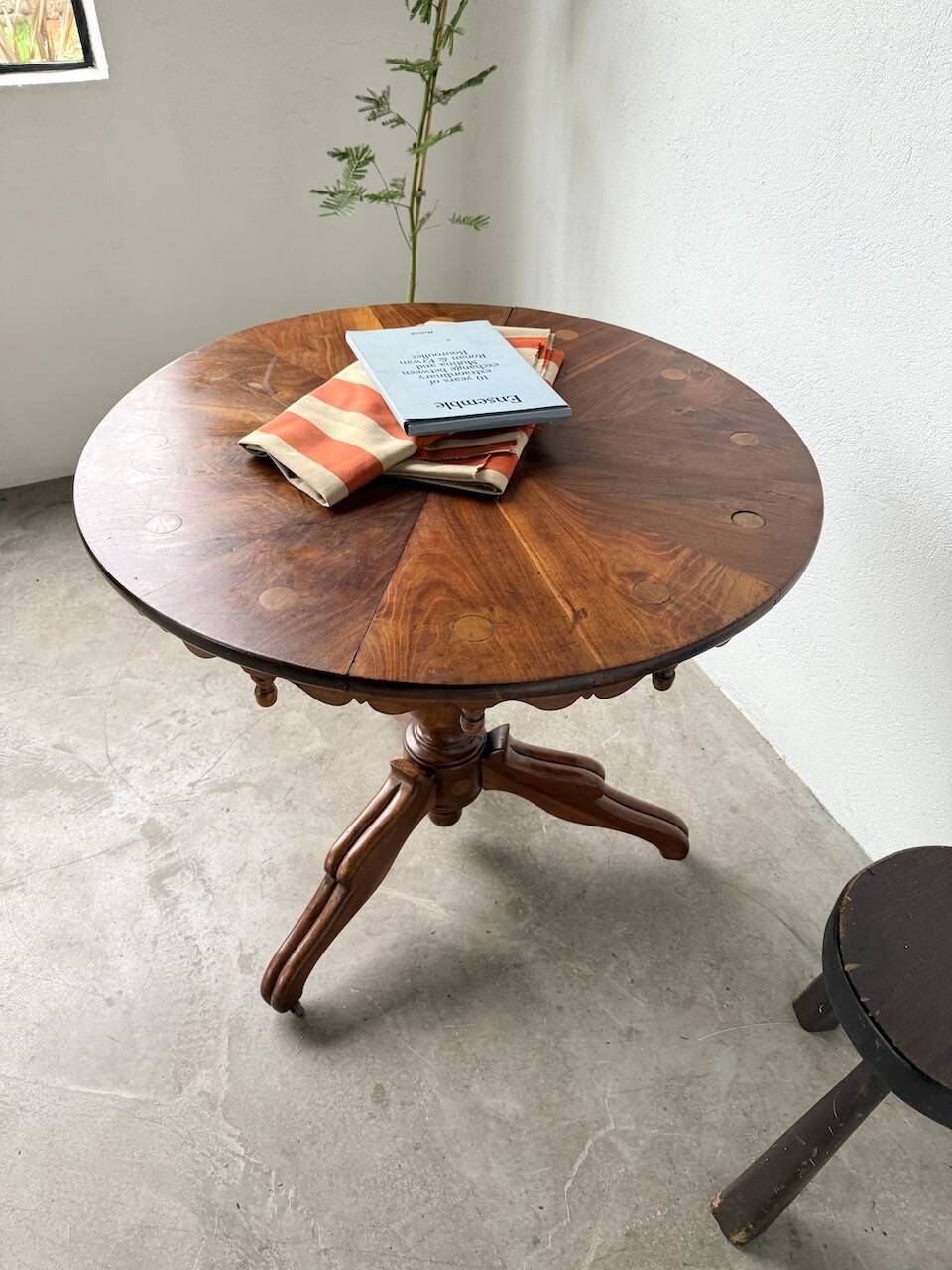Biedermeier console or side table, 19th century.