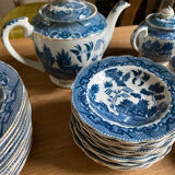 Blue Willow Tea Set