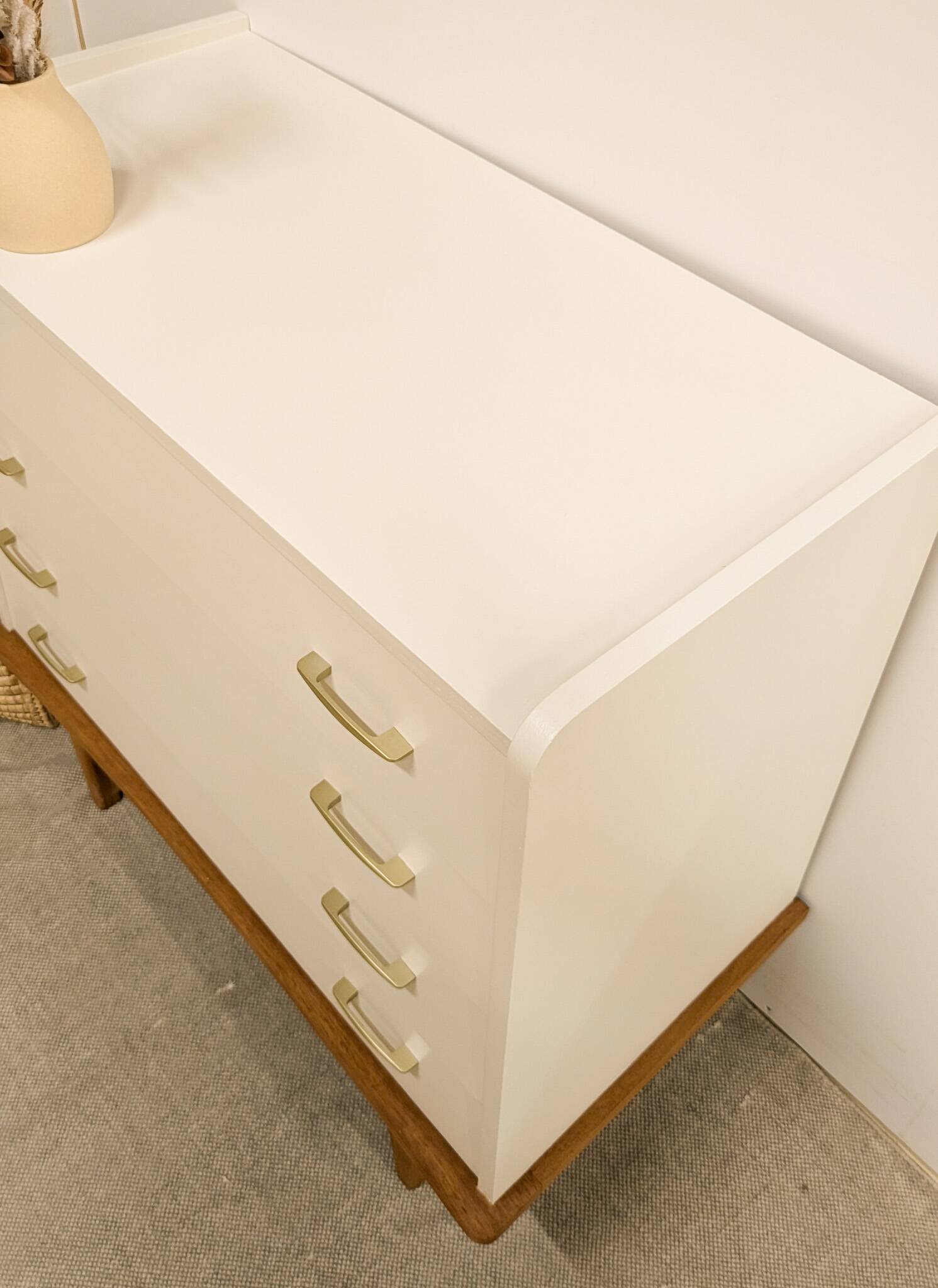 Vintage Scandinavian style chest of drawers