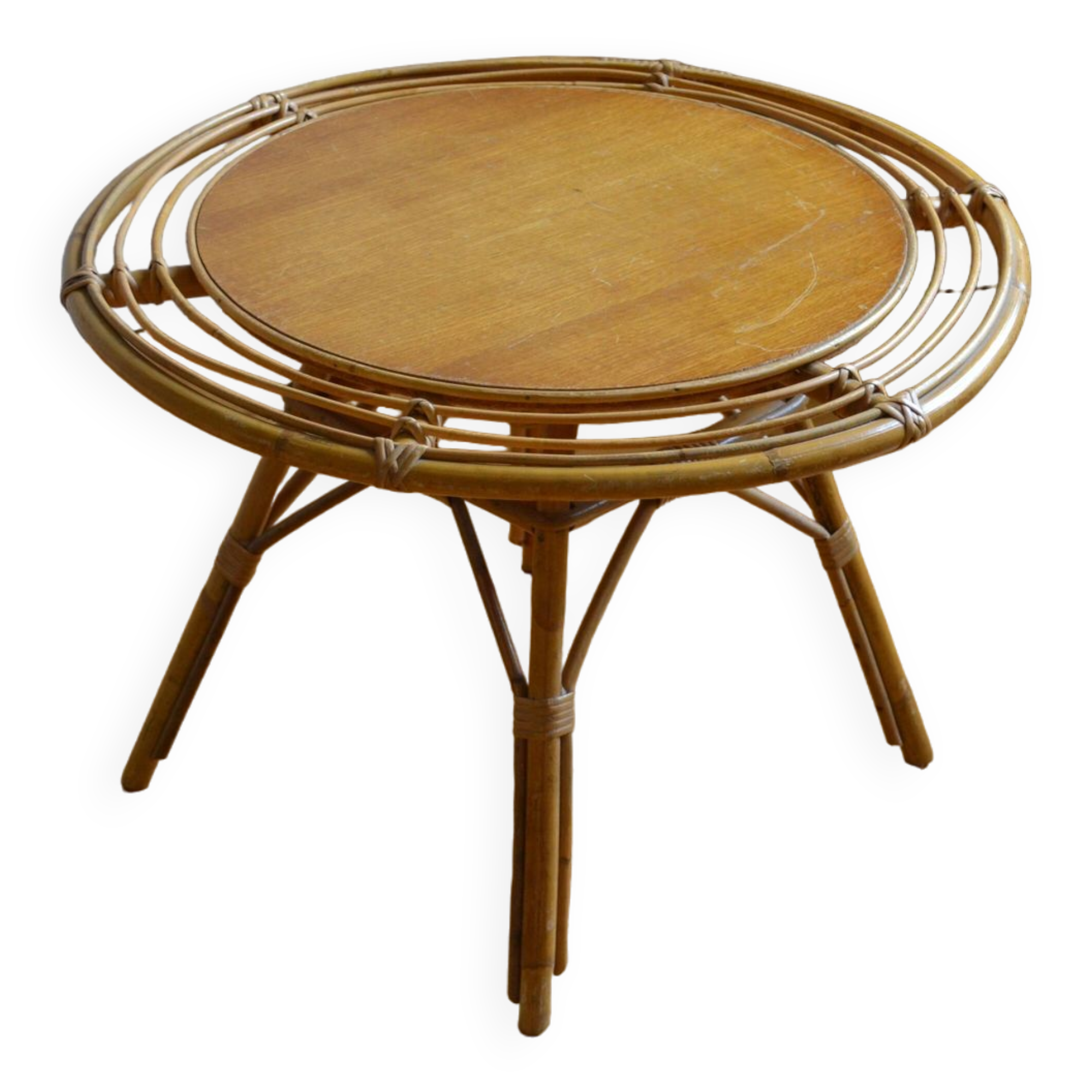 Vintage round rattan coffee table