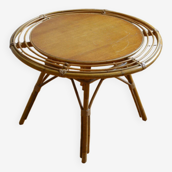 Vintage round rattan coffee table