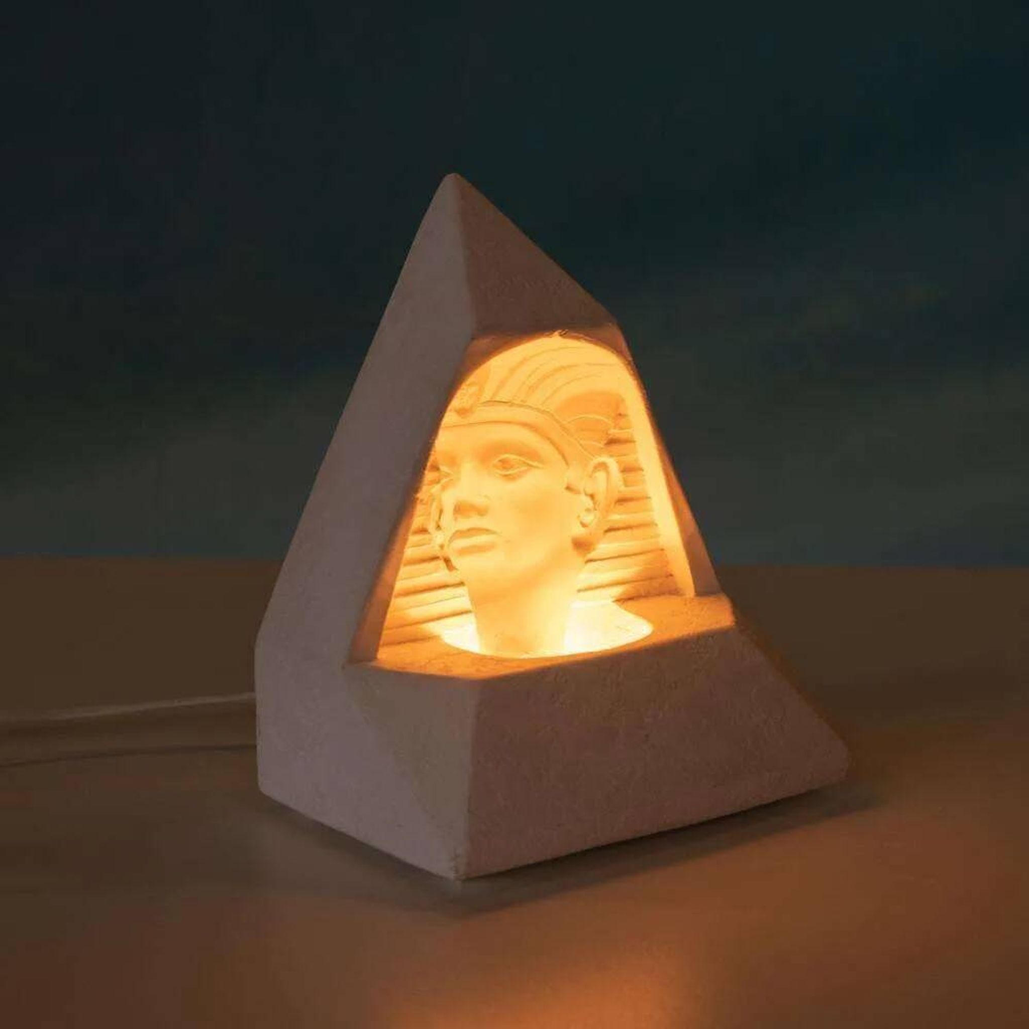 Egyptian stone table lamp, vintage 70s/80s mood lamp.