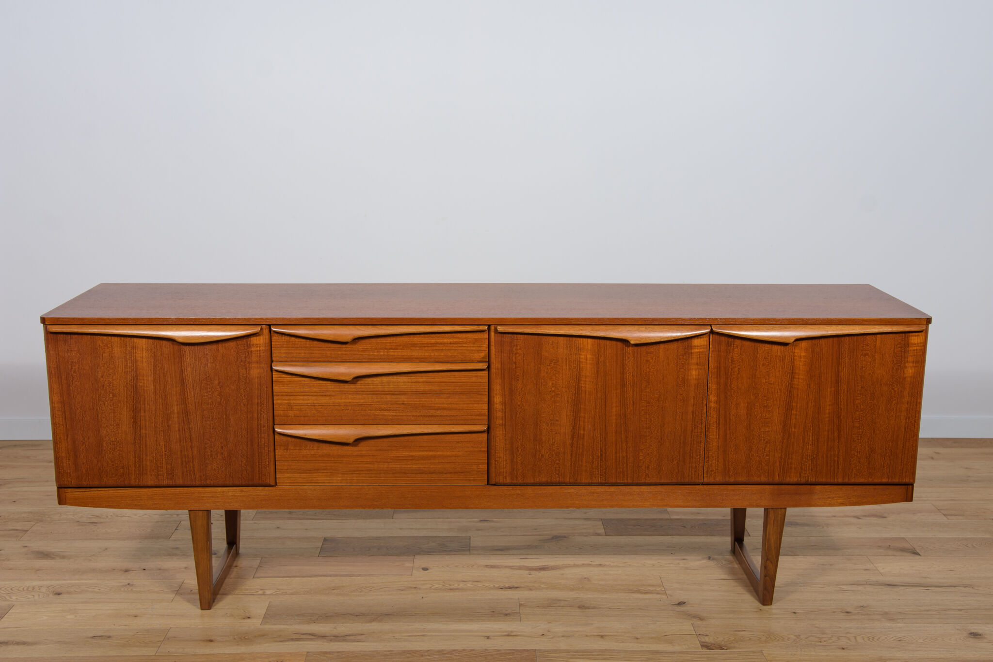 Mid-century teak sideboard from stonehill, 1960s