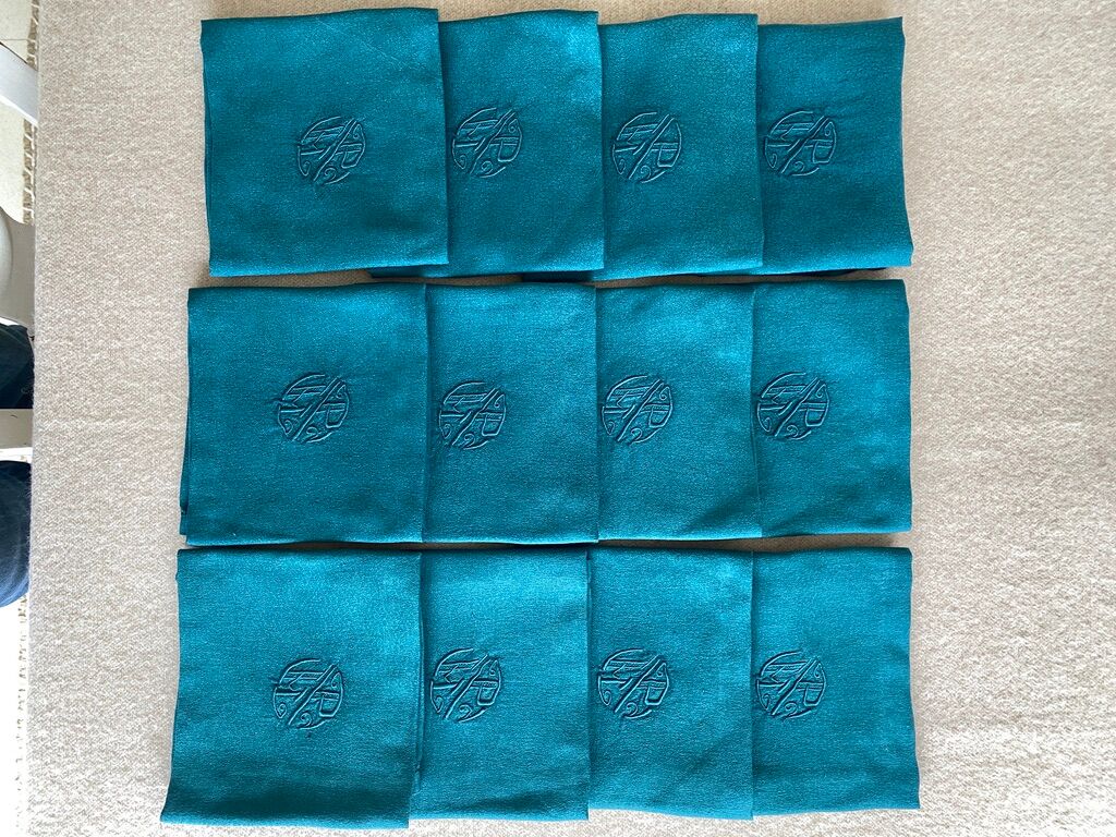 12 serviettes anciennes émeraudes damassées monogrammées "PH" - fils de lin - 54x52 cm