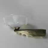 Art Deco wall lamp in opalescent glass, 1930s