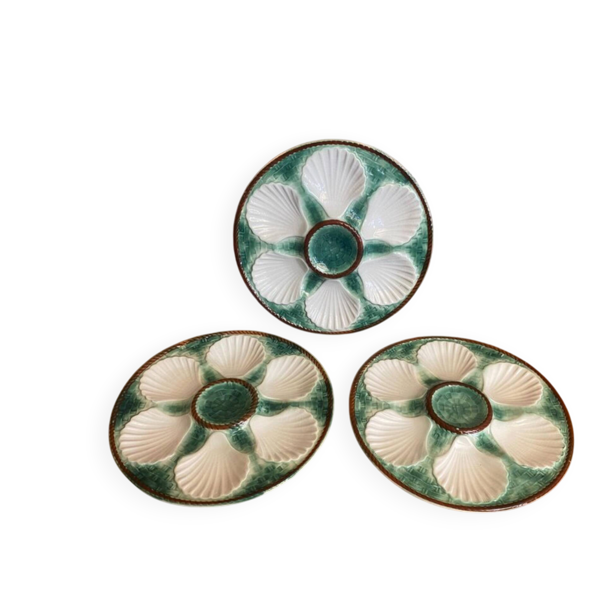 Set of 3 oyster plates barbotine majolica model chantilly ceramics