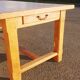 Table de ferme et deux bancs