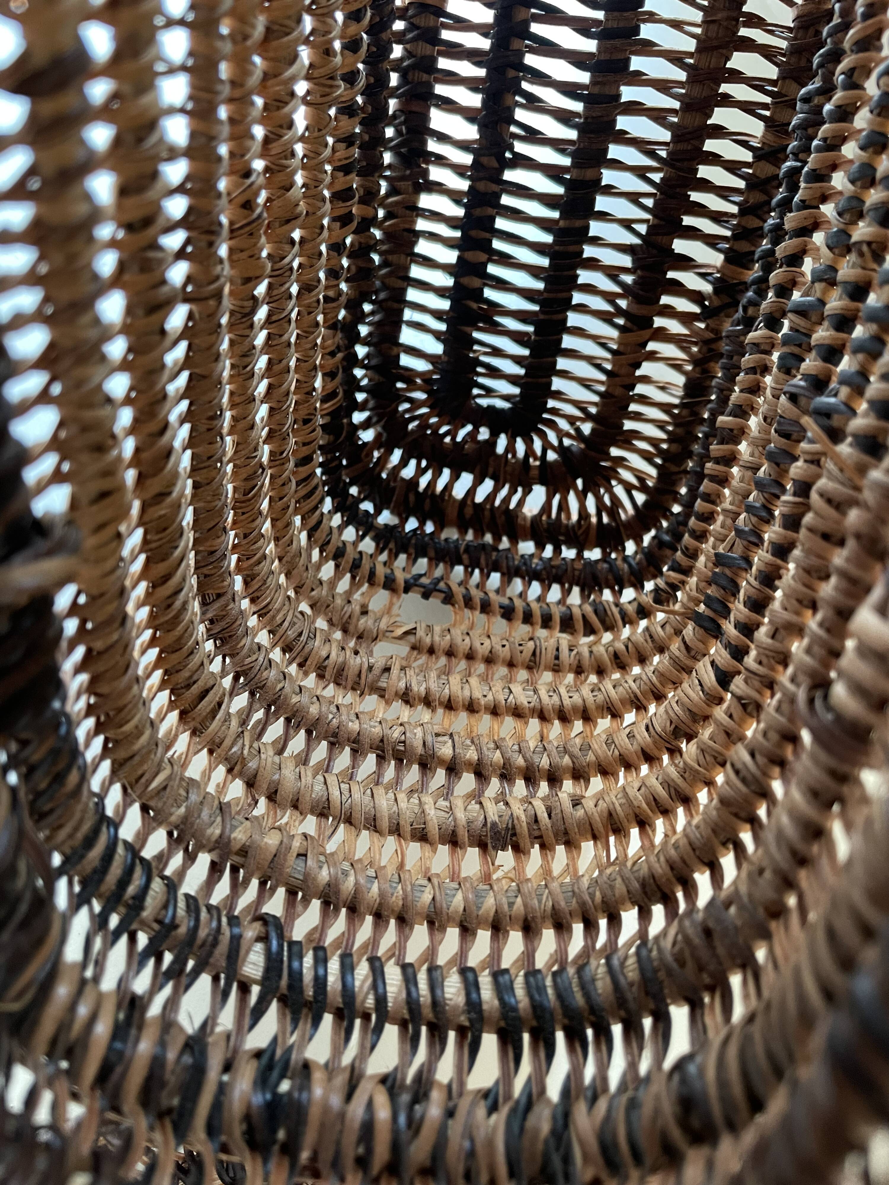 Asian rattan basket with lid 23×18 cm