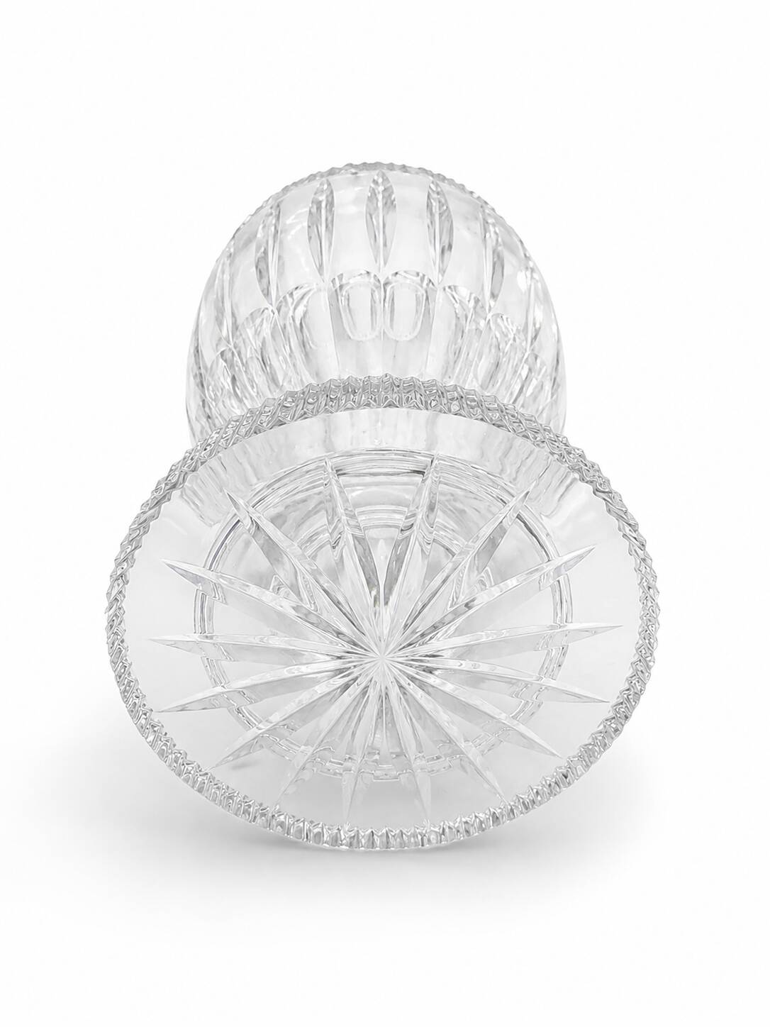 Lead crystal vase from Bohemia from the first half of the 20th century.