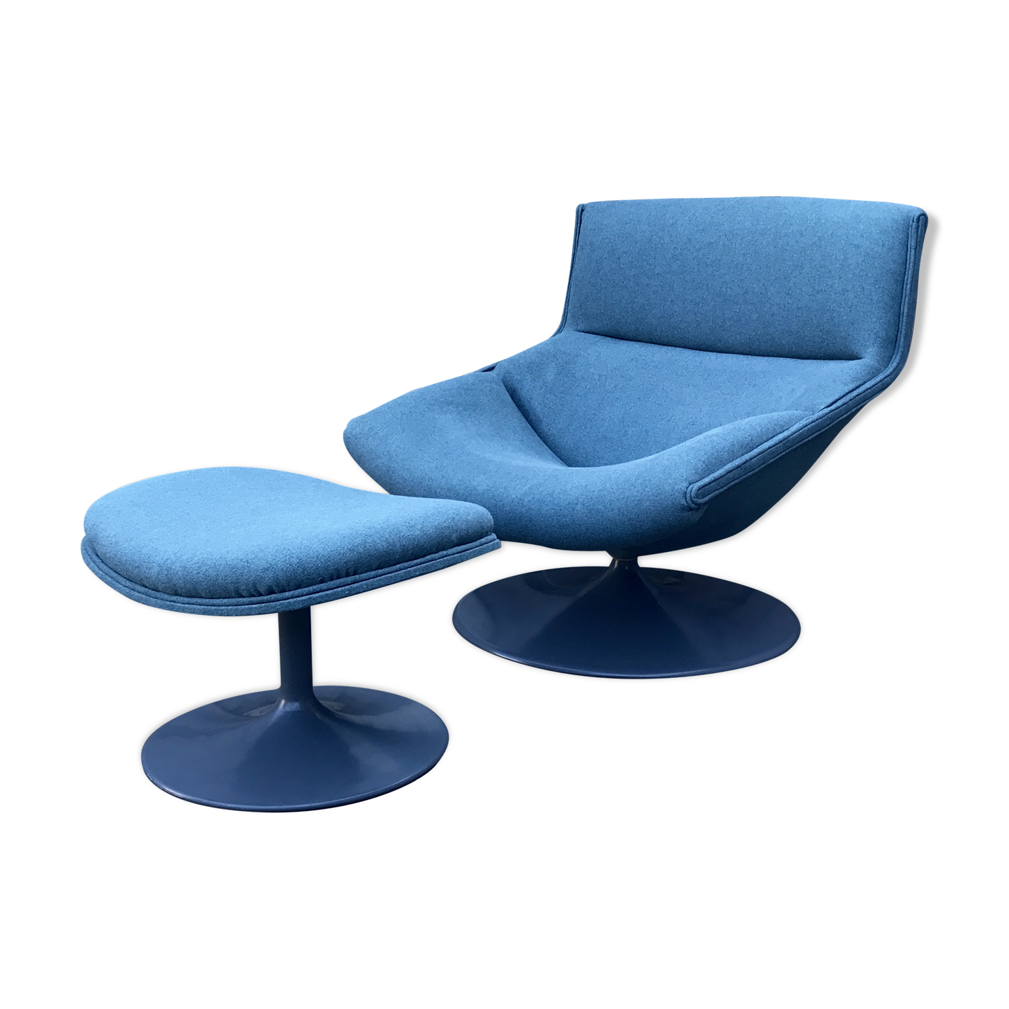 Artifort F520 armchair by Geoffrey Harcourt with P510 ottoman