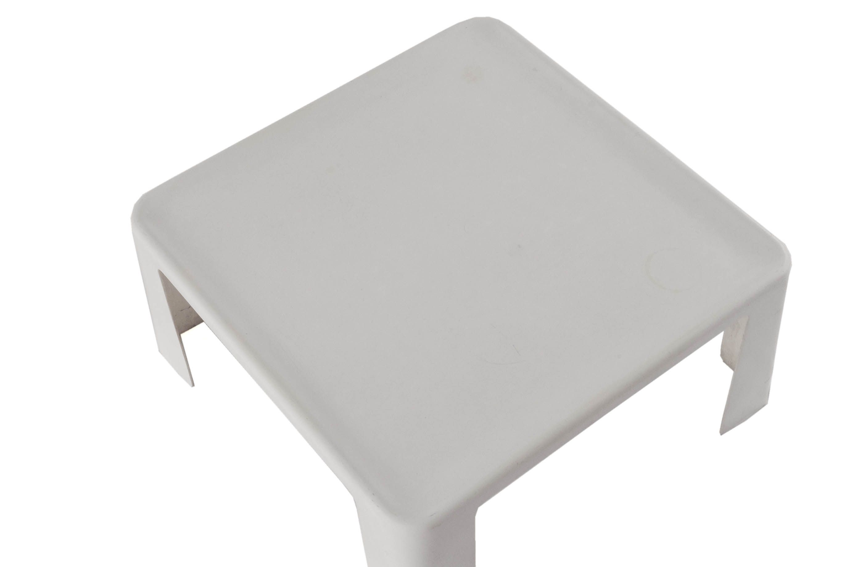 C&B Italia coffe table by Mario Bellini, Model Amanta, 1960s