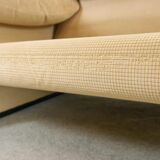 Maralunga 3-seat Sofa in beige by Vico Magistretti for Cassinaa, Italy