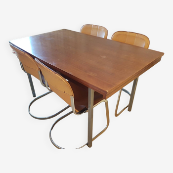 Rosewood table with 2 extensions, matching rosewood sideboard, Chromed steel legs