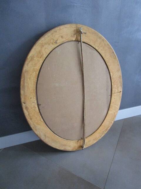 Antique mirror in wood and gilded stucco