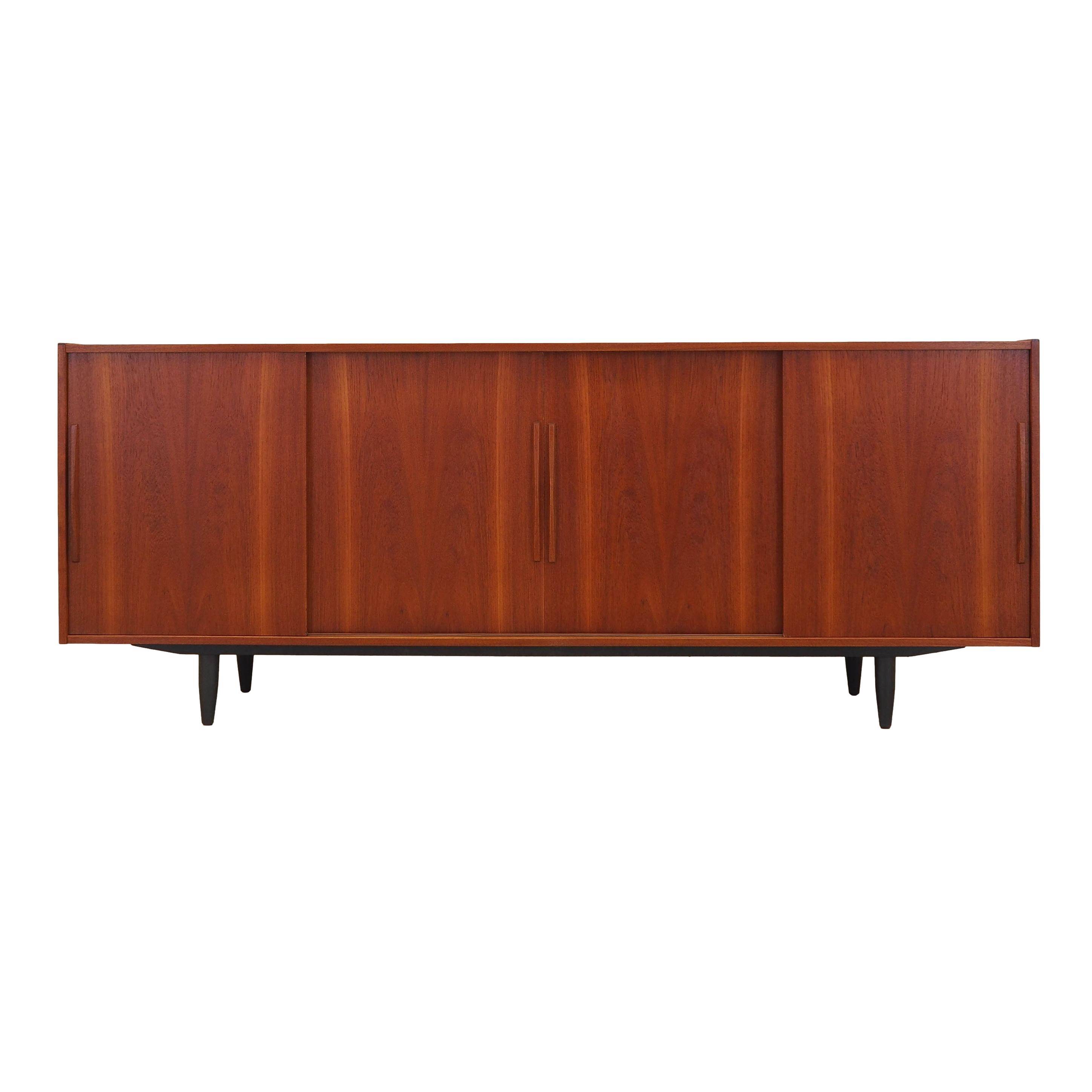 Buffet en teck, design danois, années 1970, fabricant : Danemark