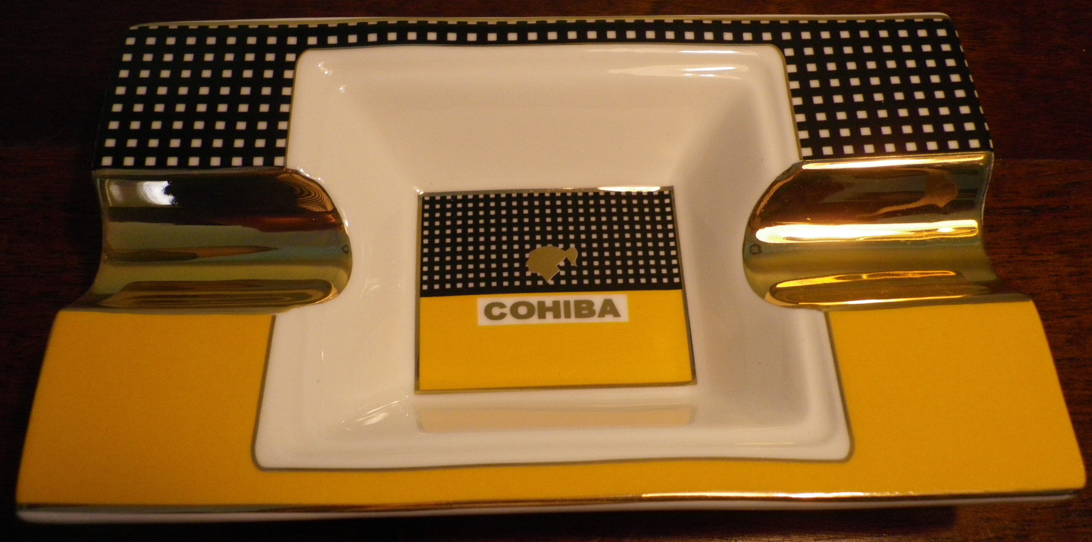 Ashtray COHIBA design, glazed porcelain, Cuba