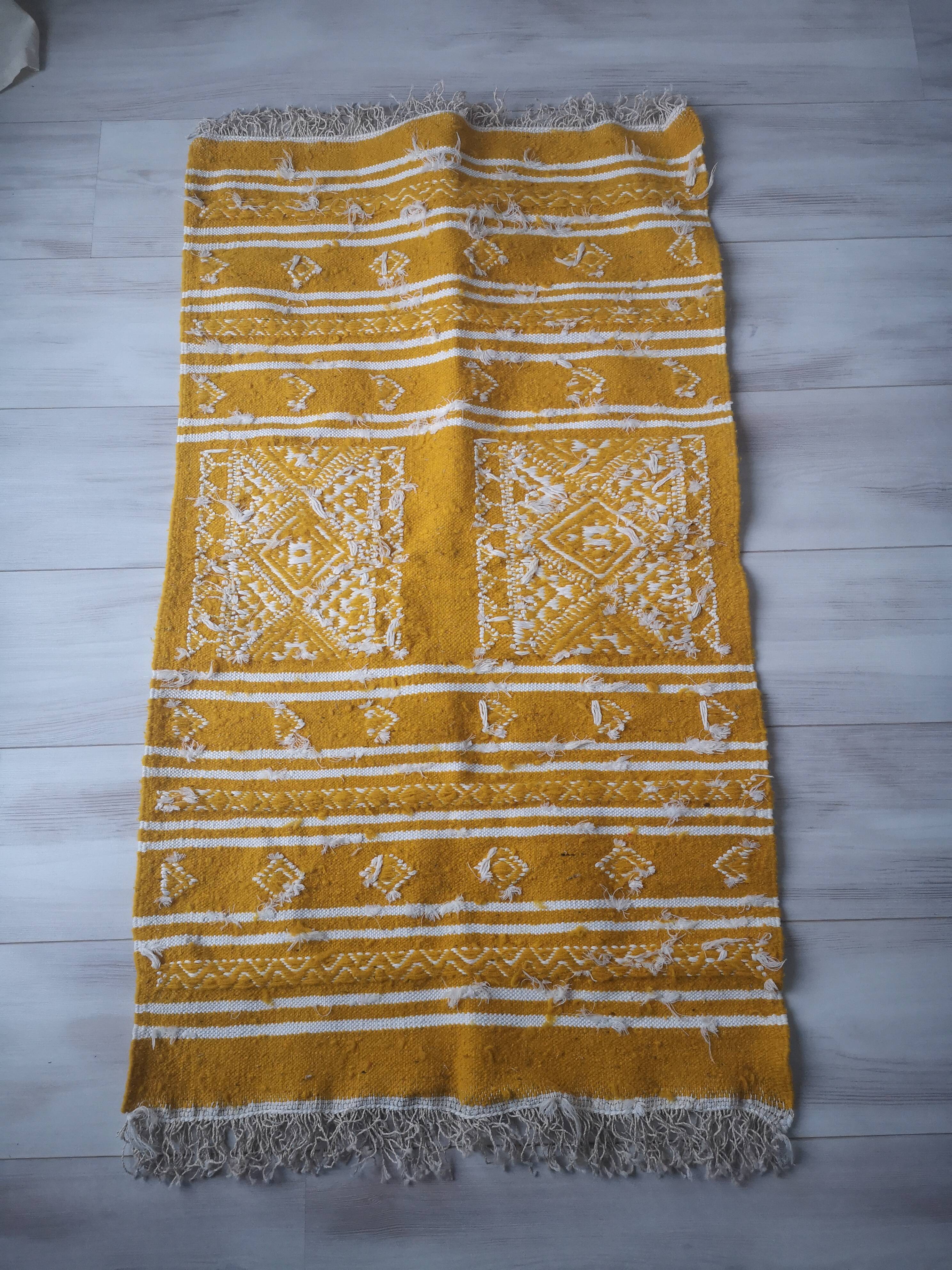 Kilim carpet in handmade wool