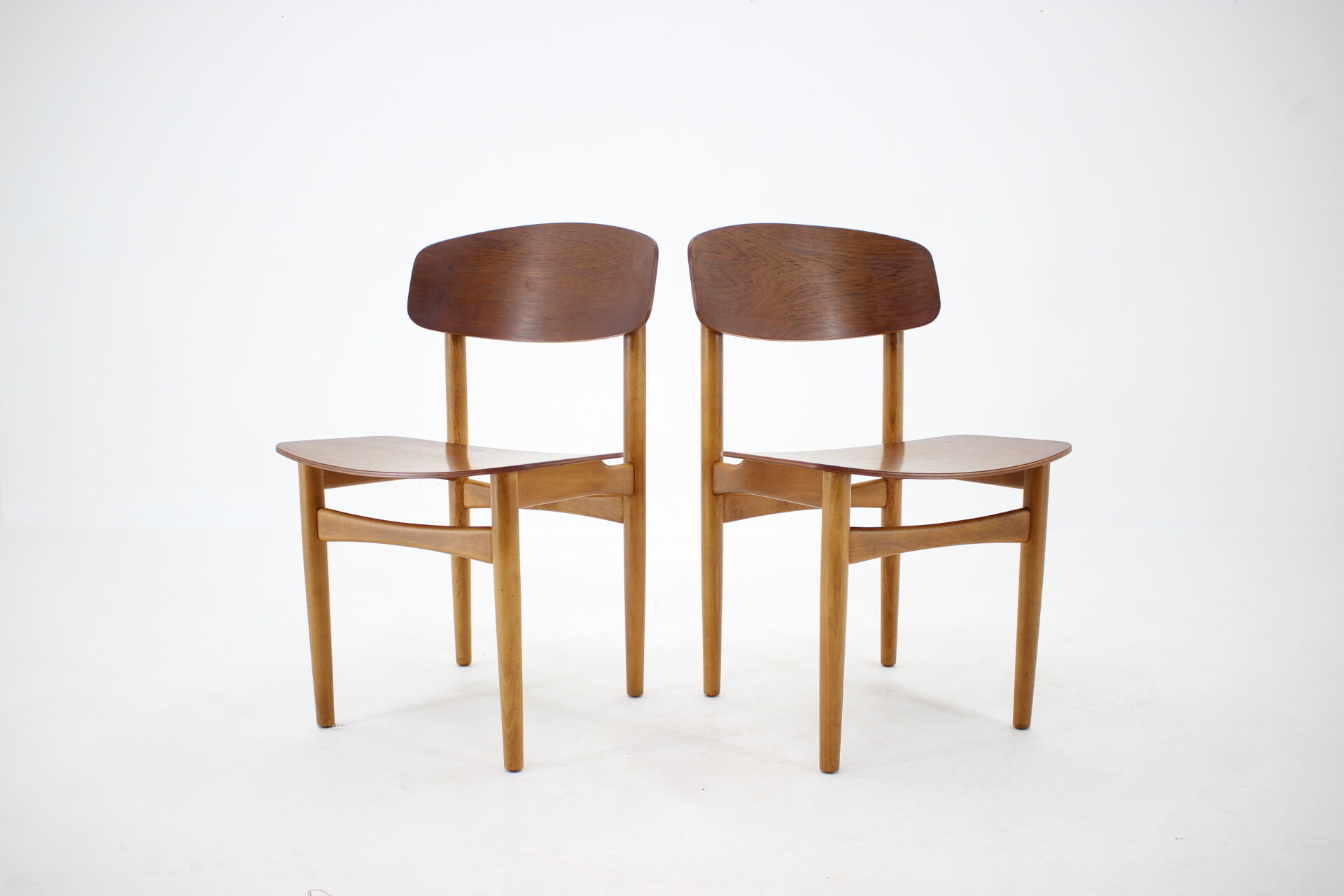 1960s Børge Mogensen Model 122 Oak and Teak Dining Chairs for Søborg Møbelfabric, Denmark