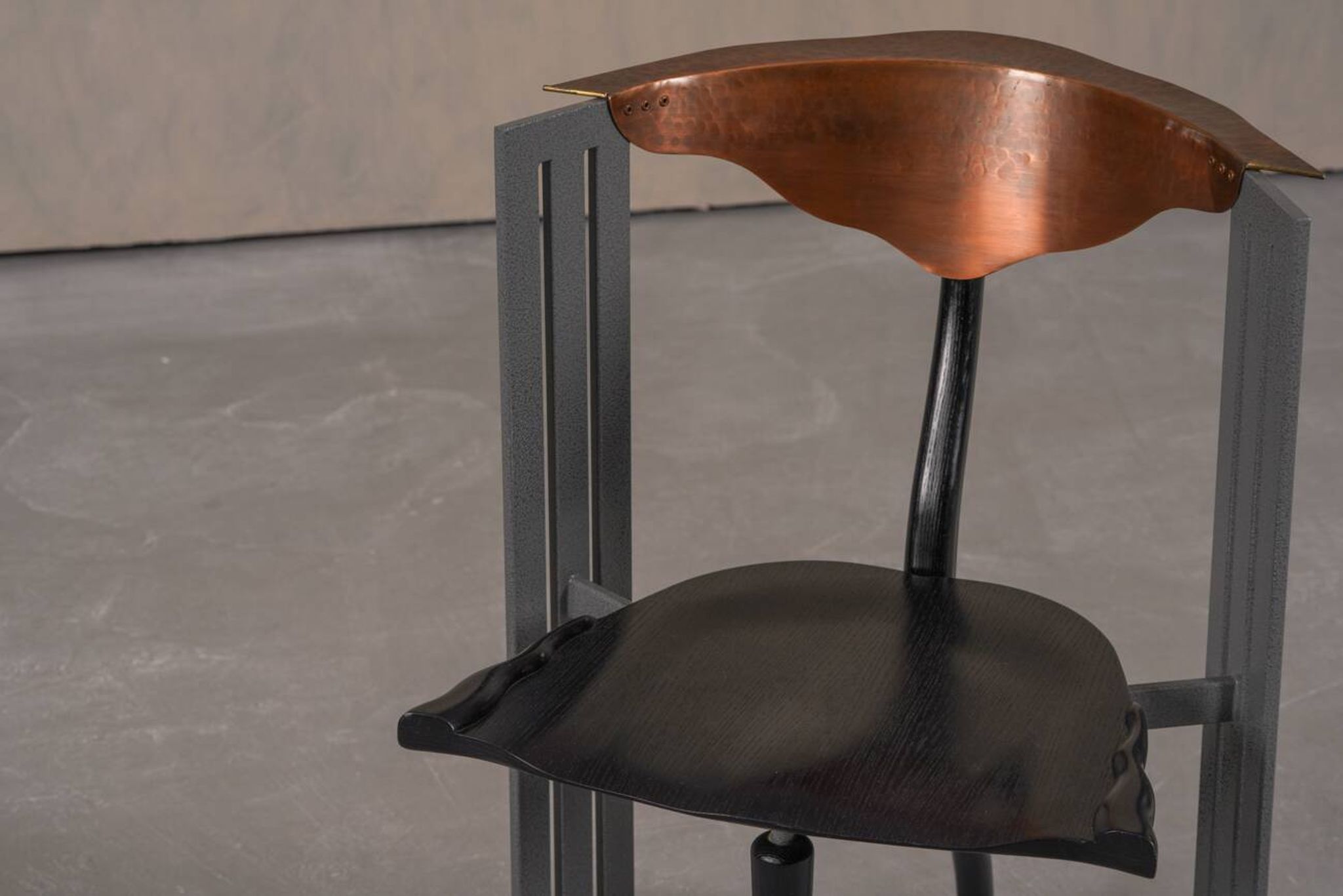 Chaise Ota Otanek postmoderne par Borek Sipek pour Vitra