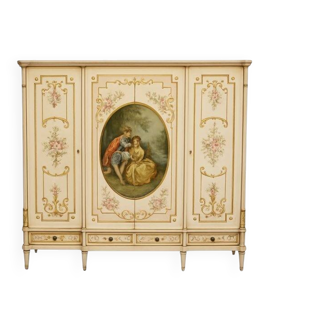 Armoire 4 portes de style Louis XV romantique