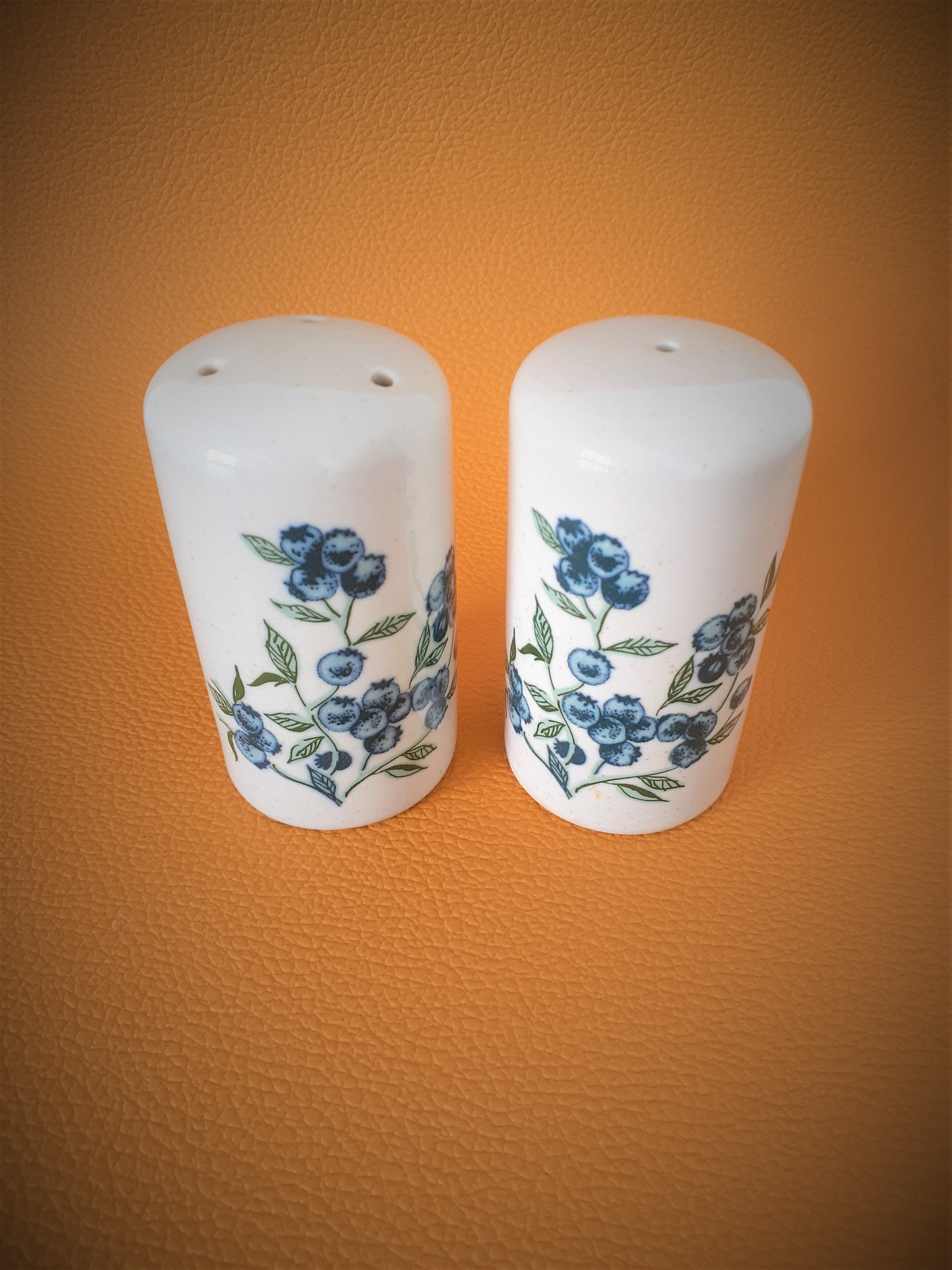 Porcelain salt and pepper shaker