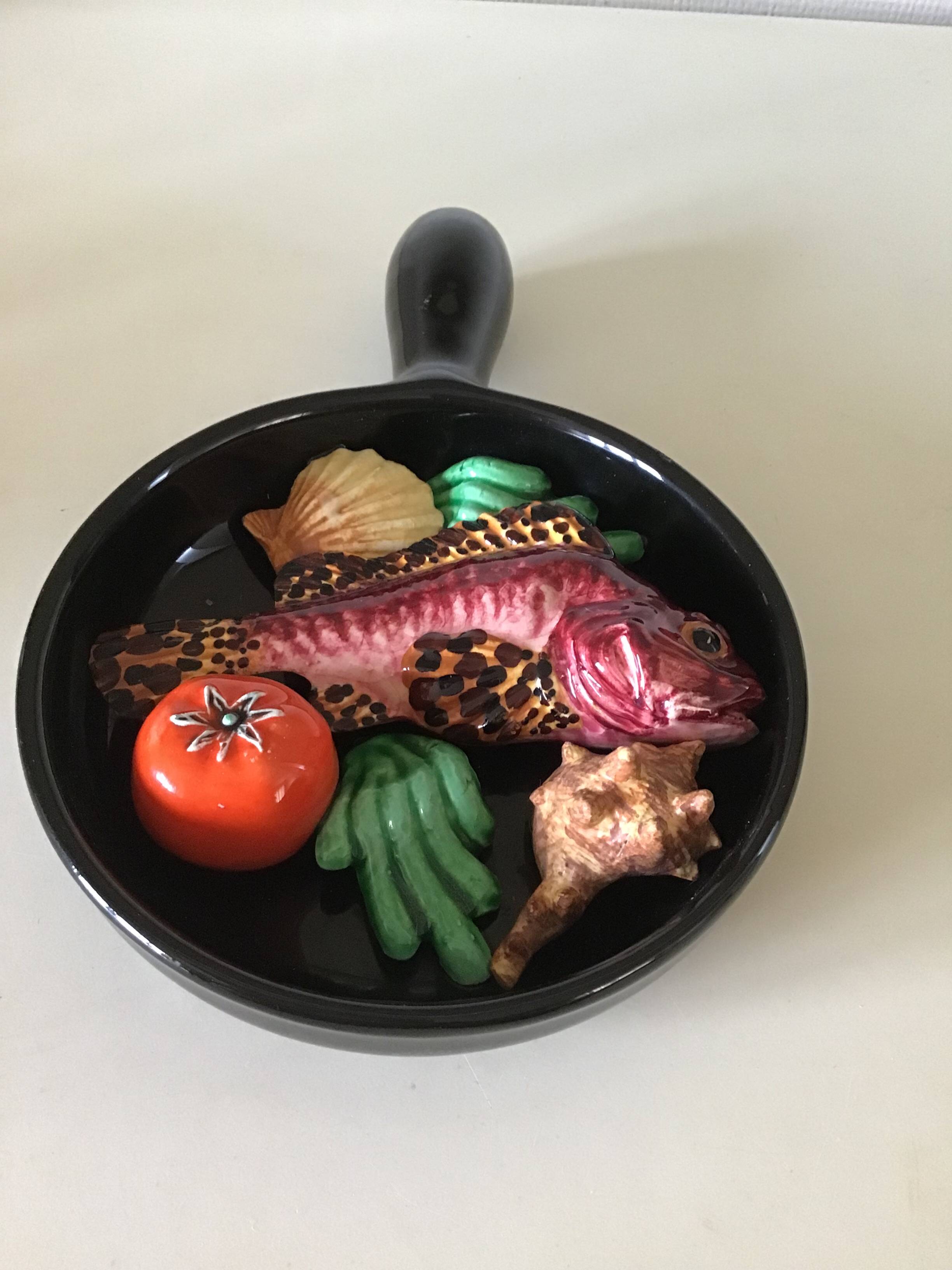 Fish trompe l'oeil dish in earthenware