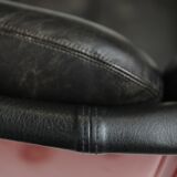 Vintage Elda chair in black leather & red shell by Joe Colombo for Comfort Italy