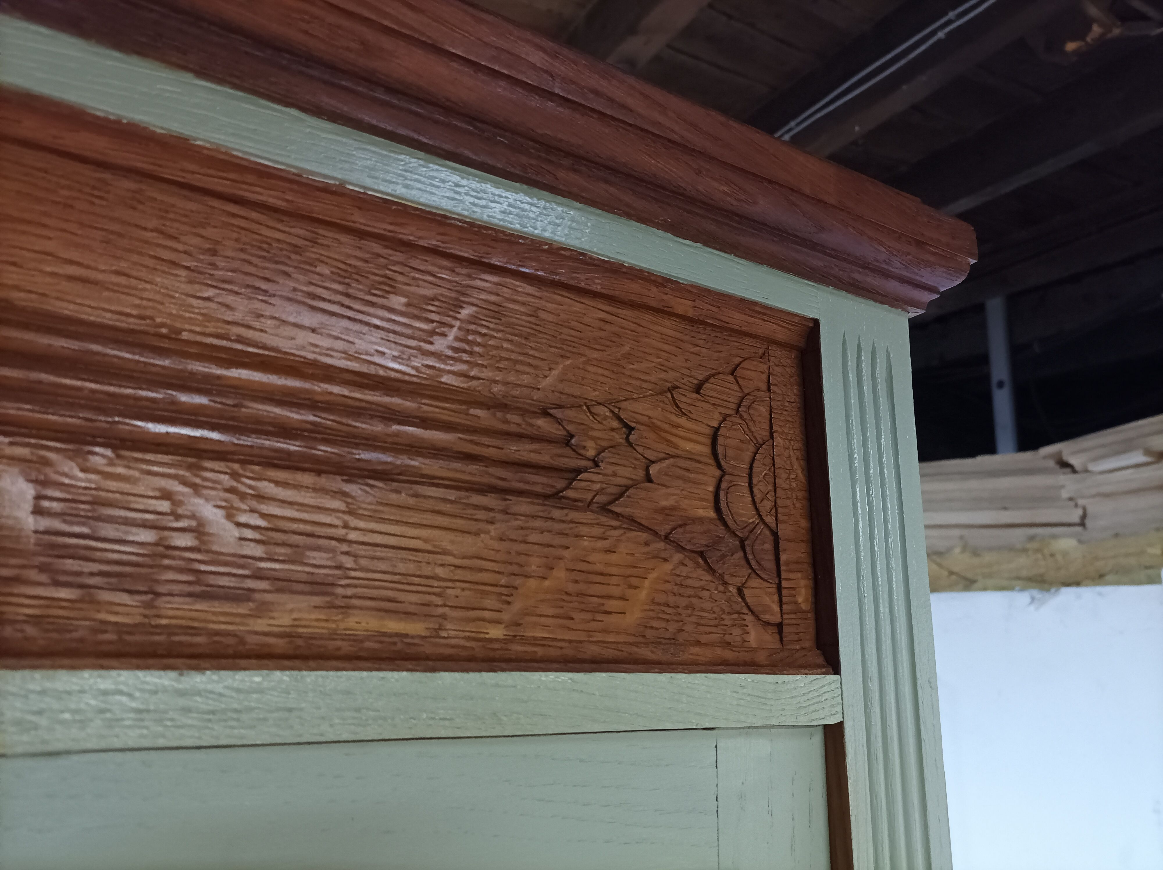 Ice cabinet