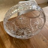 Corbeille en cristal figurant un panier