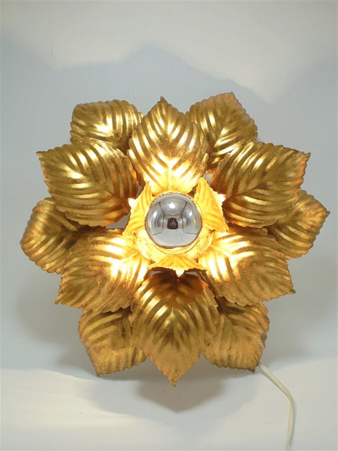Masca flower wall lamp