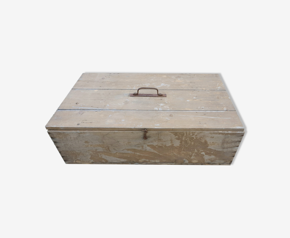 Grosse Caisse en bois couleur mastic