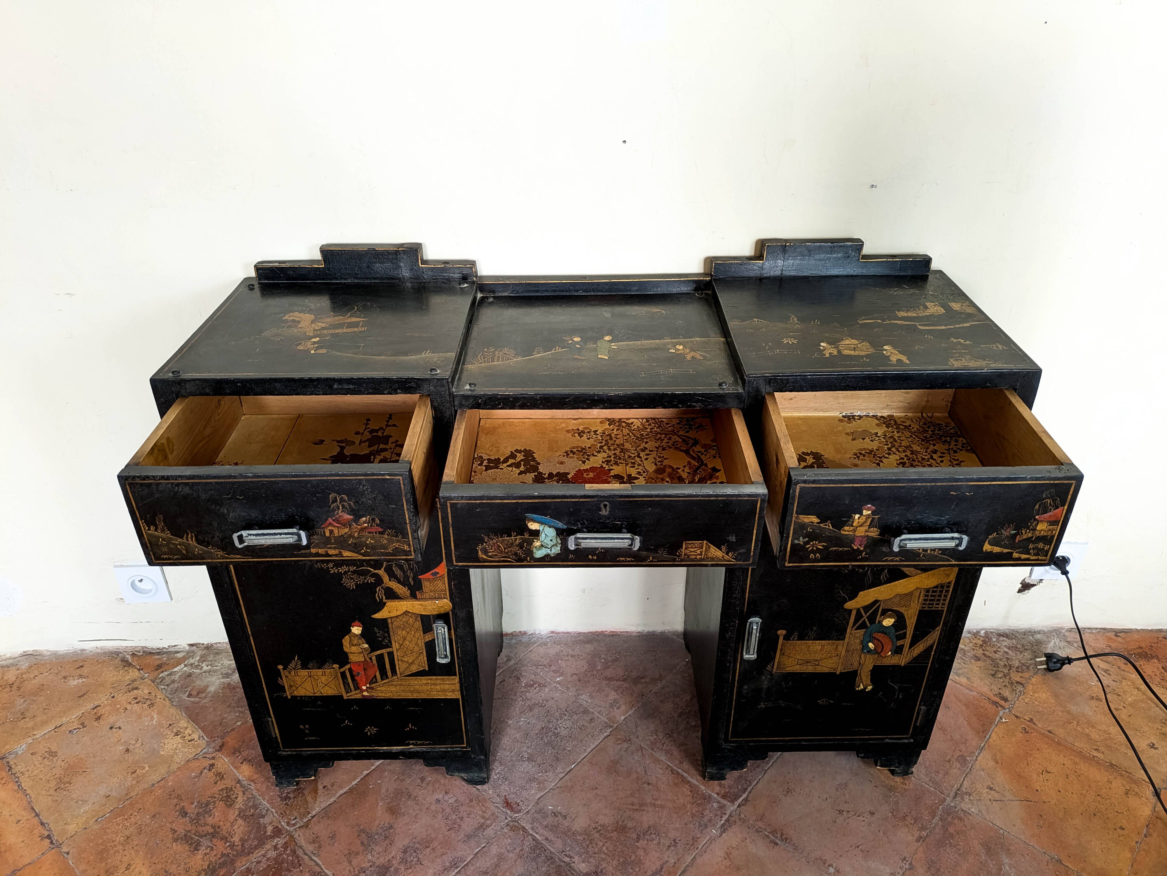 Small Chinese lacquer desk