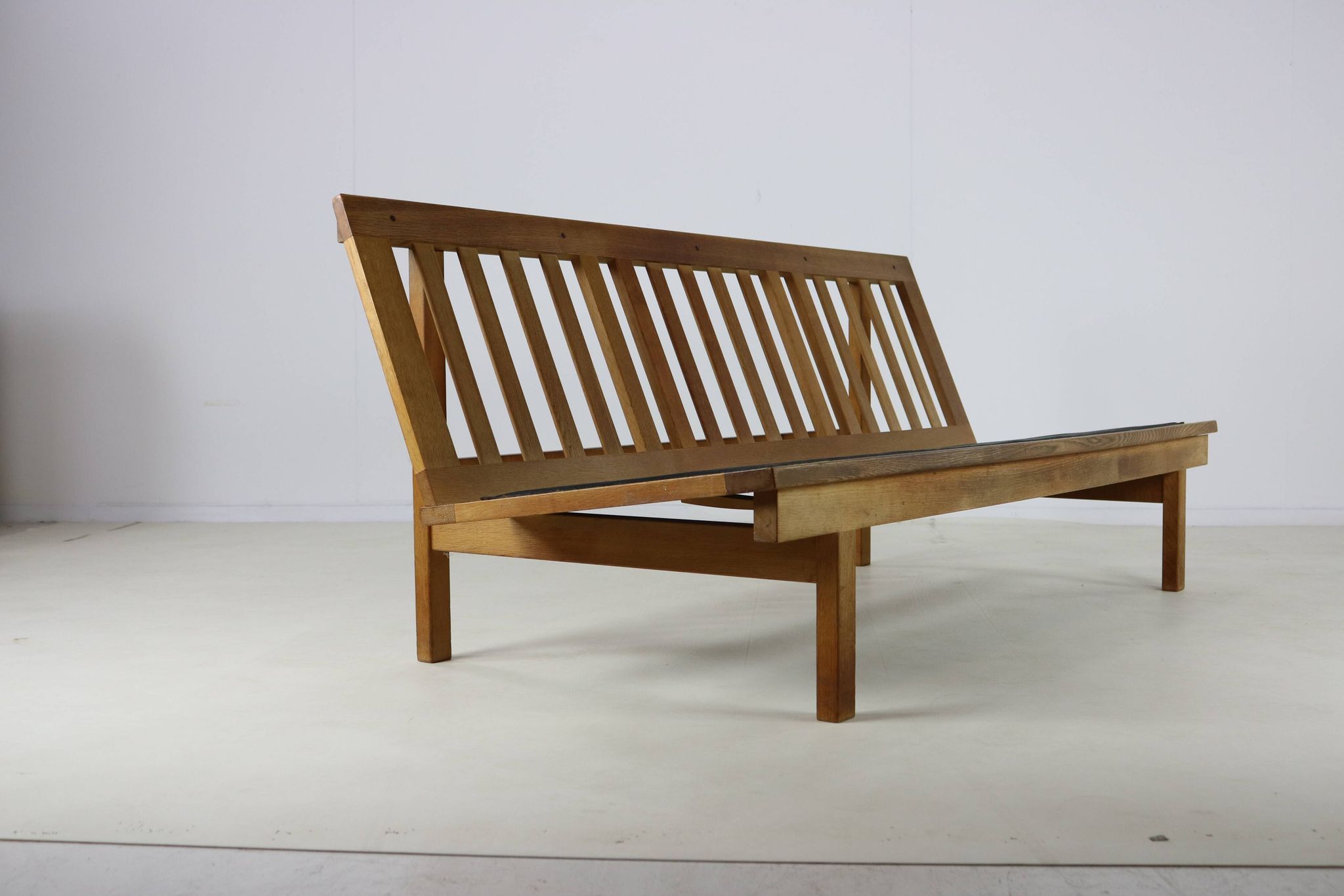 Canapé trois places design danois des années 60 par Børge Mogensen