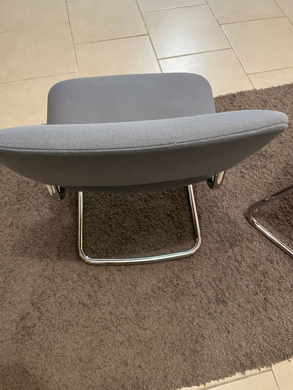 Paire de fauteuil Steelcase Strafor 1975
