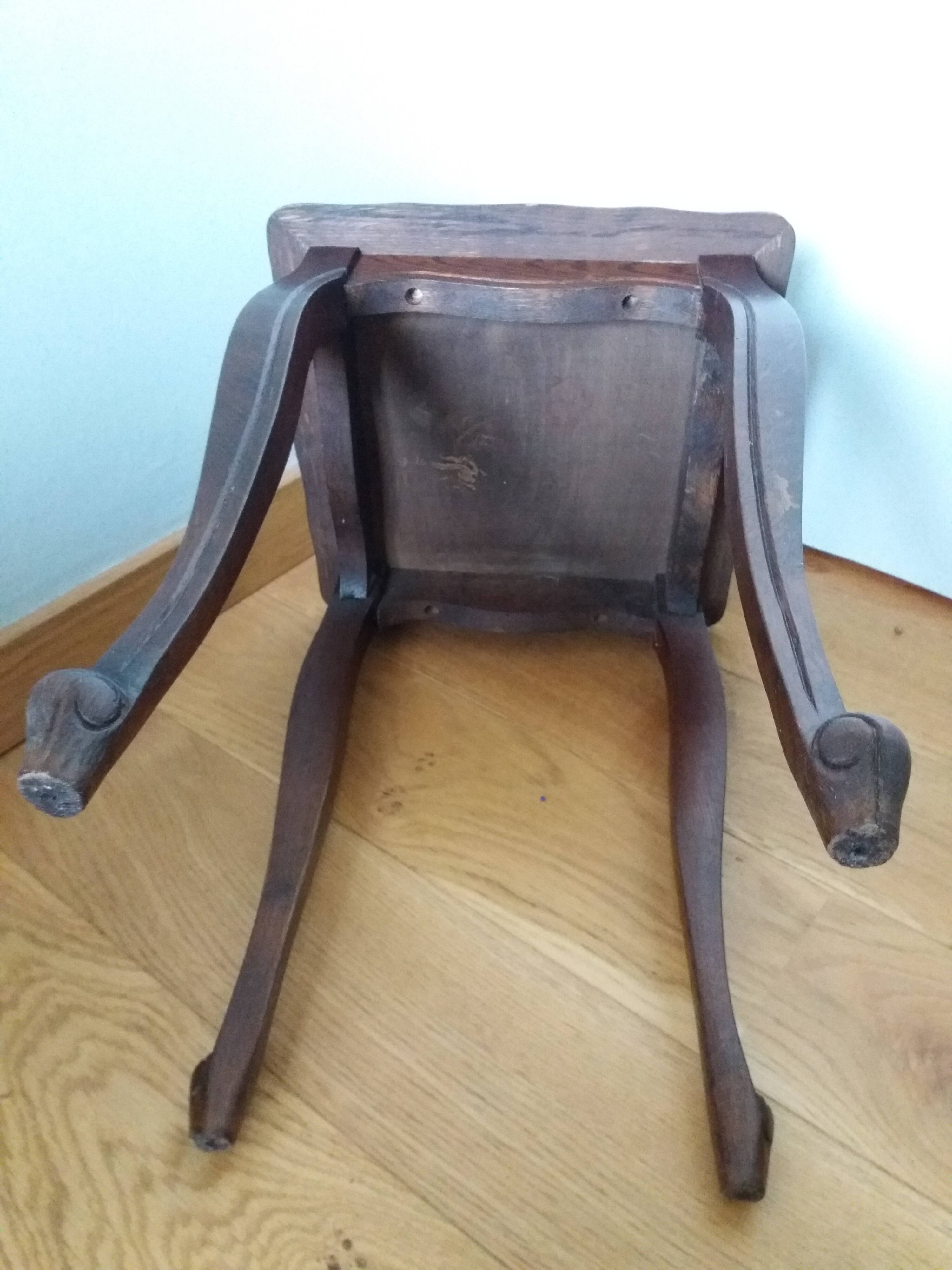 Wooden and velvet stool