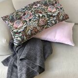 Pair of cushion covers, old tapestry and cotton gauze
