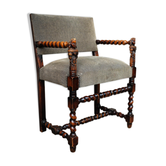 Armchair with sculpted armrests, bust of a woman, Louis XIII Renaissance style