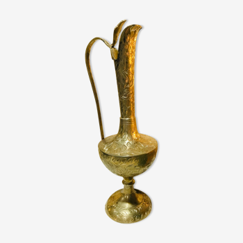 Hammered brass ewer - soliflore - vintage