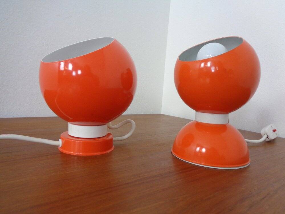 Italian Space Age Metal Internal Magnet Table Lamps by Reggiani, 1960s, Set of 2